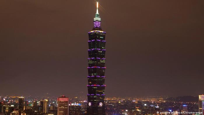 Wolkenkratzer Taipei 101 in Taiwan