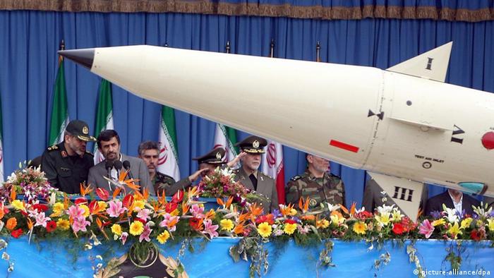 «غرب می‌تواند به مردم ایران بفهماند که با دست‌یابی آنان به برنامه صلح‌آمیز هسته‌ای مشکلی ندارد»