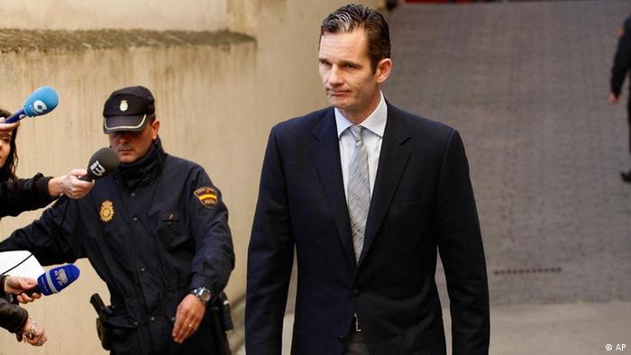 Inaki Urdangarin, the Duke of Palma and the Spanish king's son-in-law, arrives at the courthouse of Palma de Mallorca 