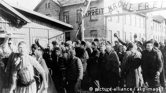 27. januara se navršava 69 godina otkada su trupe Crvene armije oslobodile Auschwitz.