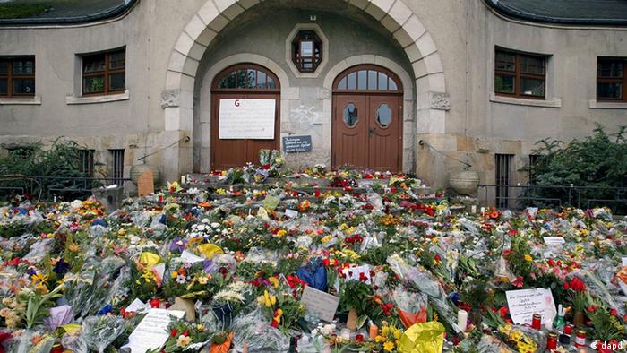 Memorial to victims of the Erfurt high school massacre