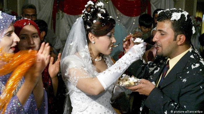  مراسيم الزفاف في العراق 0,,15912432_401,00