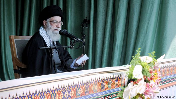 به گفته‌ی فعالان ملی مذهبی، خبرها و شایعات از مذاکره‌ی پشت پرده‌ی نمایندگان خامنه‌ای و نمایندگان اوباما حکایت می‌کنند
