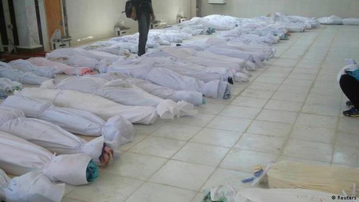 اجساد چند تن از قربانیان قتل عام حوله، ۲۶ مه ۲۰۱۲