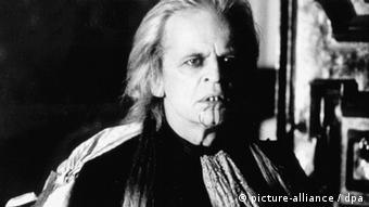 Njemački glumac Klaus Kinski u jednoj od filmskih scena Nosferatu u Veneciji, redatelja Wernera Herzoga.