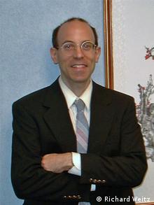 Richard Weitz, Director Center for political-military analysis am Hudson Institute. 