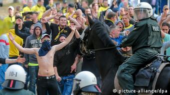 Сутичка фанатів Боруссії з поліцією в Дортмунді