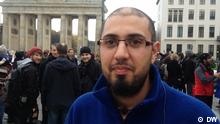 آژین اسدی‌، پناهجوی ایرانی از همراهی مردم آلمان با حرکت پناهجویان می‌گوید و آن را مثبت می‌داند