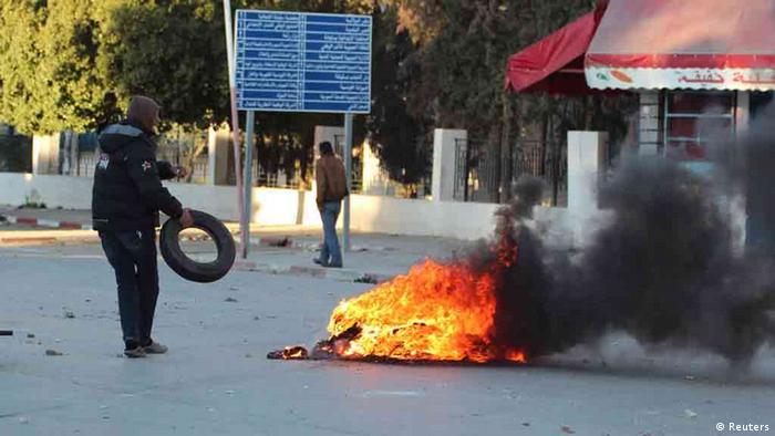 Tunisie: manifestations à Siliana 0,,16414850_401,00