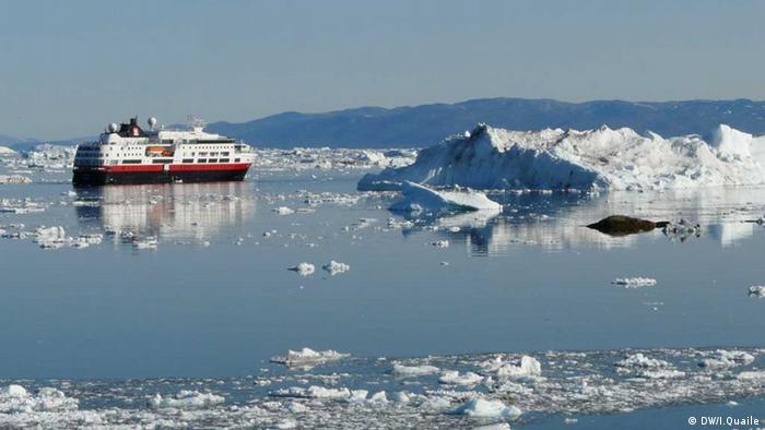 Eisberge, die vom Gletscher abbrechen, sind die große Attraktion für Touristen in Ilulissat.