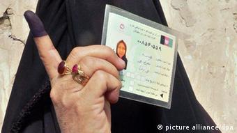 انتخابات ریاست جمهوری افغانستان در ماه حمل سال آینده برگزار می شود. 