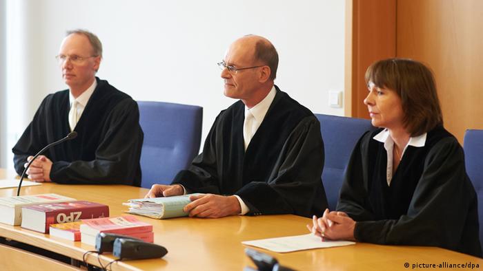 Suci suda u Hammu u trenutku čitanja presude 
