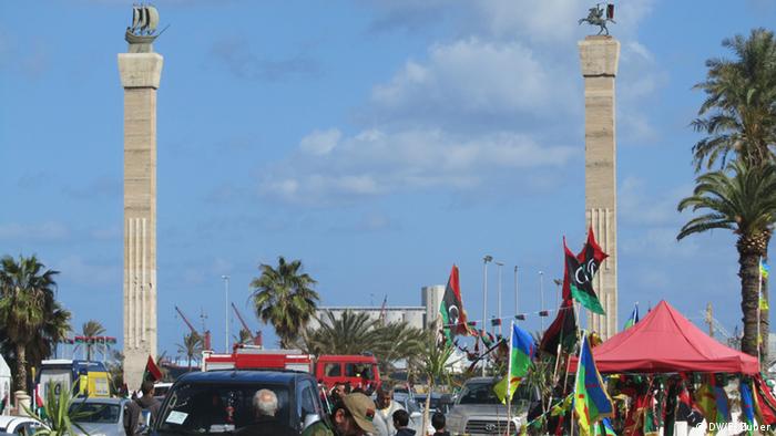 ليبيا الدولة الإنتقالية  و  تونس الدولة المحررة....الإصلاح في شمال أفريقيا. 0,,16604184_401,00