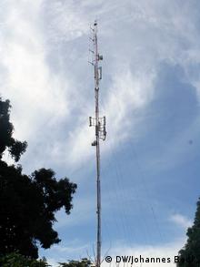 Antena da Rádio Bombolom FM em Bissau