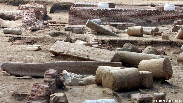 Ägypten Sinai Archäologie Ausgrabung Fort