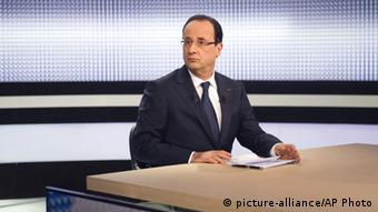 Η πλειοψηφία των Γάλλων δεν πείσθηκε από την πρόσφατη συνέντευξη του Φρανσουά Ολάντ