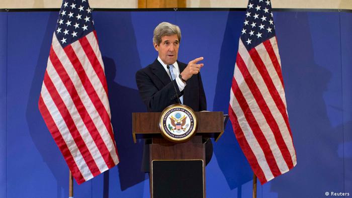 U.S. Secretary of State John Kerry gestures during a news conference in Istanbul April 21, 2013. REUTERS/Evan Vucci/Pool (TURKEY - Tags: POLITICS)