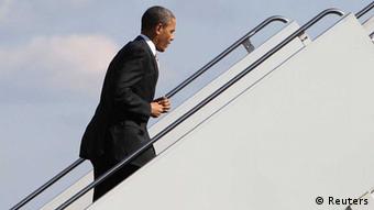 U.S. President Barack Obama boards the Air Force One (Foto: Reuters) / Eingestellt von wa