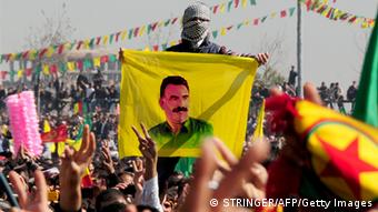 Ο Αμπντουλάχ Οτσαλάν είχε ζητήσει ήδη από το Μάρτιο κατάπαυση του πυρός με αντάλλαγμα την ενίσχυση των δικαιωμάτων των Κούρδων