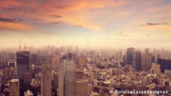 Tokyo Skyline
(© lassedesignen)