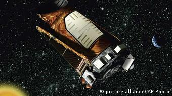 Sketsa menunjukkan teleskop antariksa Kepler milik NASA yang bertugas mencari eksoplanet