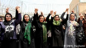 Afghanistan Demo Gewalt Frauen