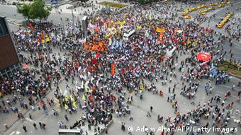 Aπό αντικυβερνητικές διαδηλώσεις στην Άγκυρα