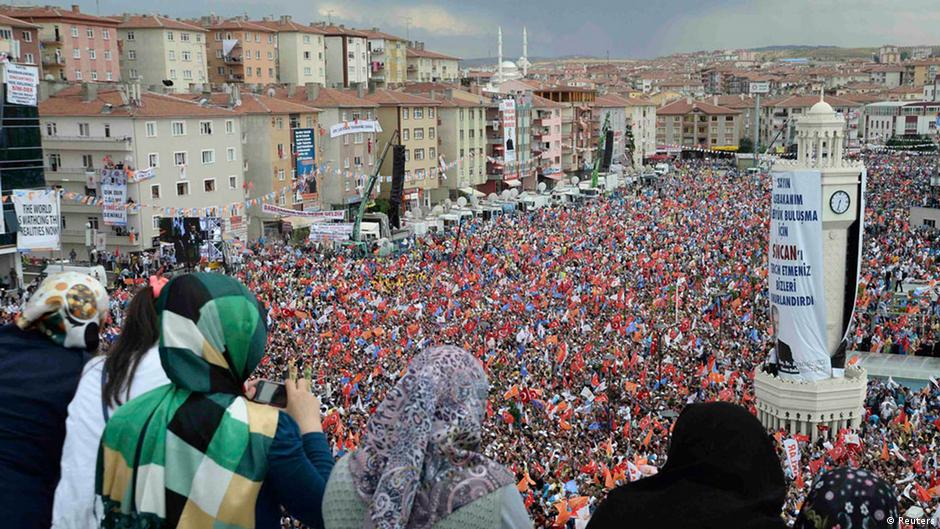 Manifestación de apoyo a la figura del primer ministro turco, celebrada el 15 de junio de 2013.