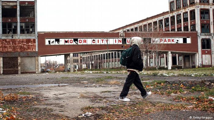 Detroit ha perdido un millón 700 mil habitantes en los últimos años.