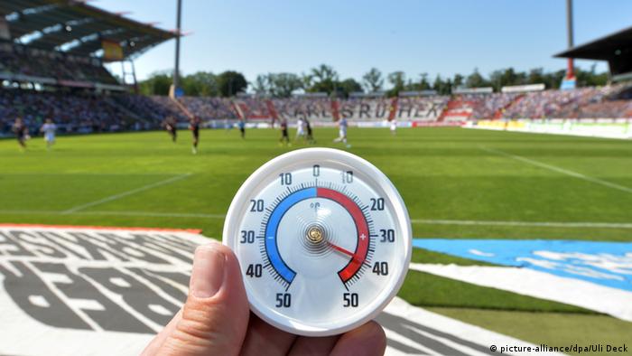 Temperatura za vrijeme utakmice Karlsruher SC protiv FC St. Paolija