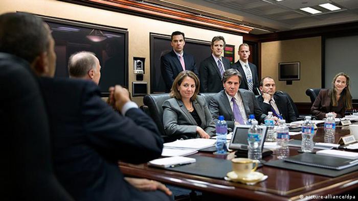 epa03743404 A handout photograph made available by the White House on 13 June 2013 shows US President Barack Obama attending a meeting in the Situation Room of the White House, 02 April 2013. Seated, from left, are: National Security Advisor Tom Donilon; Lisa Monaco, Deputy National Security Advisor for Homeland Security and Counterterrorism; Tony Blinken, Deputy National Security Advisor; Ben Rhodes, Deputy National Security Advisor for Strategic Communications; and Avril Haines, Deputy Counsel to the President. Standing, from left, are: Brett Holmgren, NSS Director for Counterterrorism; Chris Fonzone, Special Assistant and Associate Counsel to the President; and Brad Smith, Deputy Legal Advisor. EPA/PETE SOUZA / THE WHITE HOUSE / HANDOUT This official White House photograph is being made available only for publication by news organizations and/or for personal use printing by the subject(s) of the photograph. The photograph may not be manipulated in any way and may not be used in commercial HANDOUT EDITORIAL USE ONLY/NO SALES +++(c) dpa - Bildfunk+++
