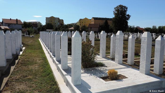 Mezarje žrtava rata Lipić-Selimovići u Bijeljini