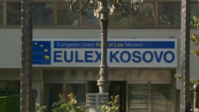 Sign reading EULEX Kosovo (Photo: Evropanorama)
