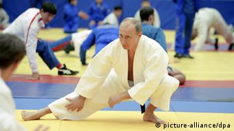 Заставу за Фірташа заплатив бізнесмен з оточення Путіна, який грошима підтримує і улюблений спорт господаря Кремля - дзюдо