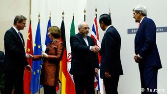 وزیران خارجه ایران و گروه ۱+۵ پس از امضای قرارداد ژنو