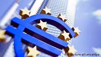 «Η ΕΚΤ δεν μπορεί να αλλάξει κάτι στην οικονομική κρίση που αντιμετωπίζουν η Ελλάδα ή η Γαλλία», εκτιμά ο Χ. Ζάντε