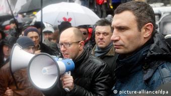 Ο ουκρανικός λαός «έχει δικαίωμα να γνωρίζει τι υποσχέθηκε σε αντάλλαγμα ο Γιανούκοβιτς» είπε ο Βίταλι Κλίτσκο