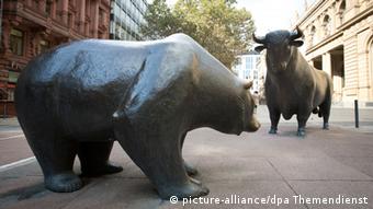 Skulptur Bulle und Bär vor der Börse in Frankfurt