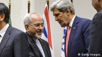 در آستانه ضرب‌الاجل هسته‌ای قرار است وزرای خارجه ایران و آمریکا در مسقط دیدار کنند