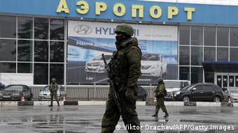 Simferopol Flughafen Militär
