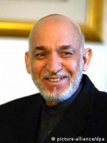 Rais wa Afghanistan anayeondoka Hamid Karzai