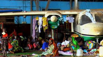 Les conditions de vie sont particulièrement précaires pour les réfugiés de l'aéroport de Bangui