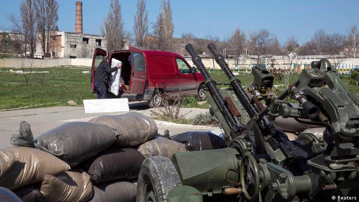Krim Krise Soldaten Abzug 21.03.2014 Lyubimovka