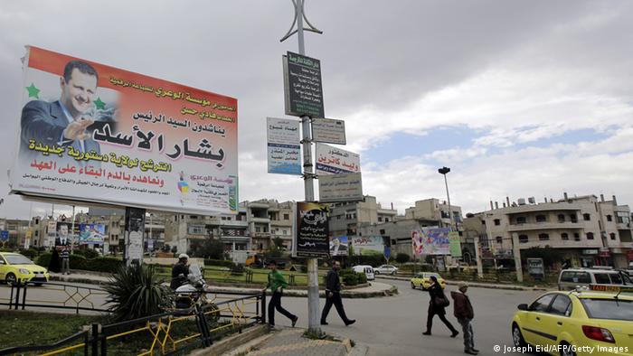 Assad capitaliza retirada rebelde de Homs como vitória