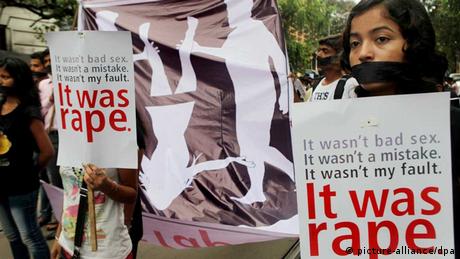 الهند اعتقال مشتبه بهم في قضية الاغتصاب الجماعي  أخبار  DWDE  31052014