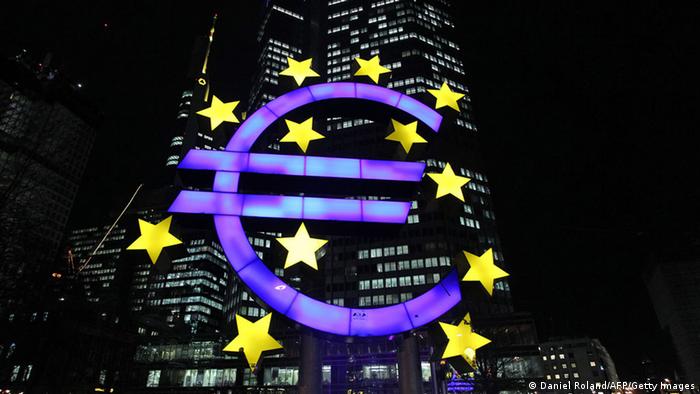 Deutsche Bank: В 2017 году курс евро упадет ниже паритета к доллару