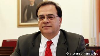 Ο νέος υπουργός Οικονομικών βρίσκεται σε παρόμοια θέση με τον Γ. Στουρνάρα όταν ο τελευταίος ανέλαβε το υπουργείο το καλοκαίρι του 2012
