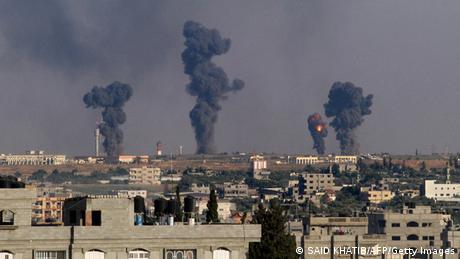 الجيش الإسرائيلي يبدأ عملية عسكرية في غزة  أخبار  DWDE  08072014