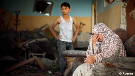 مقتل ثلاثة أطفال في غارة إسرائيلية على غزة  أخبار  DWDE  17072014
