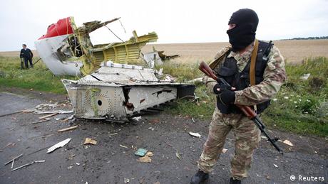 MH17 Flugzeugabsturz Absturzstelle Ukraine Separatist 19.7.2014